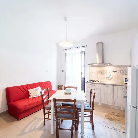 Appartamento La Saletta Apartments *